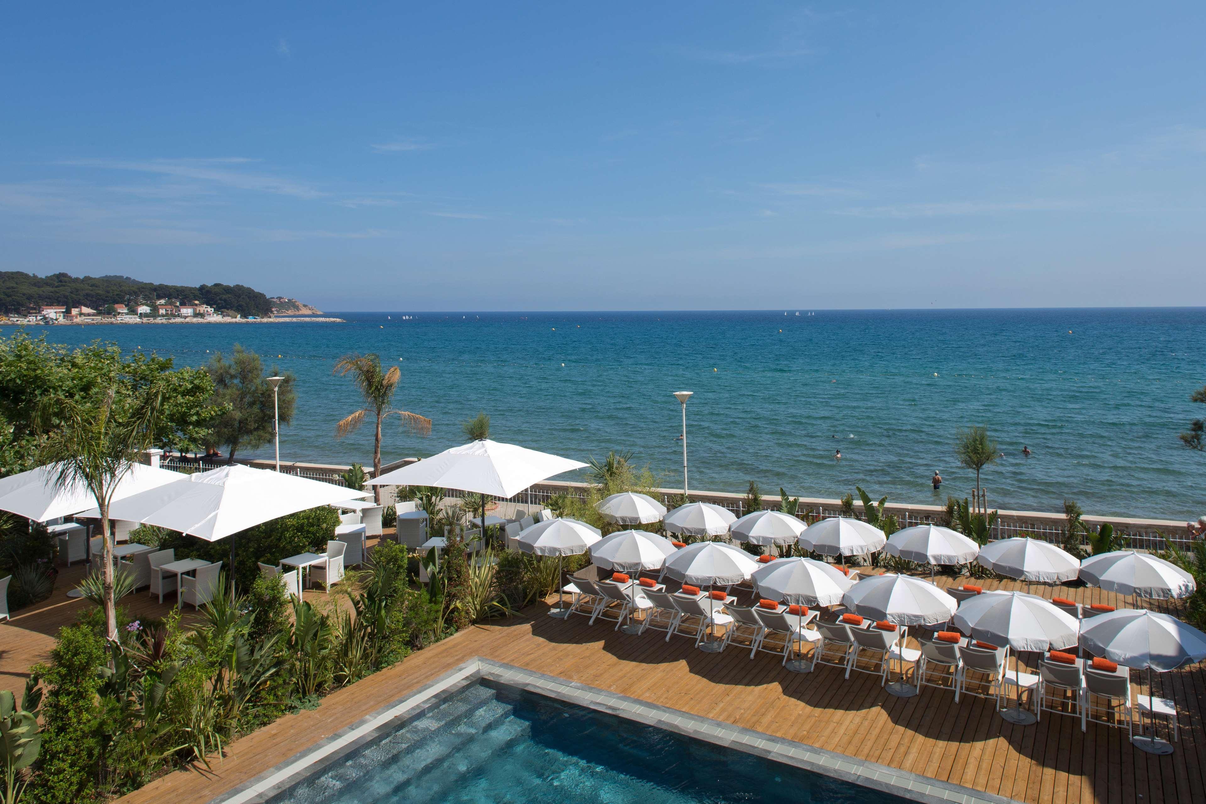 Grand Hotel Des Sablettes Plage, Curio Collection By Hilton La Seyne-sur-Mer Exterior foto